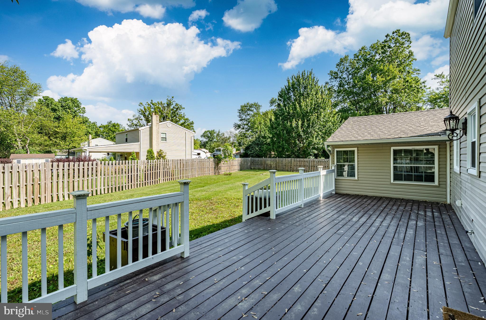 PELHAM GREEN - Residential