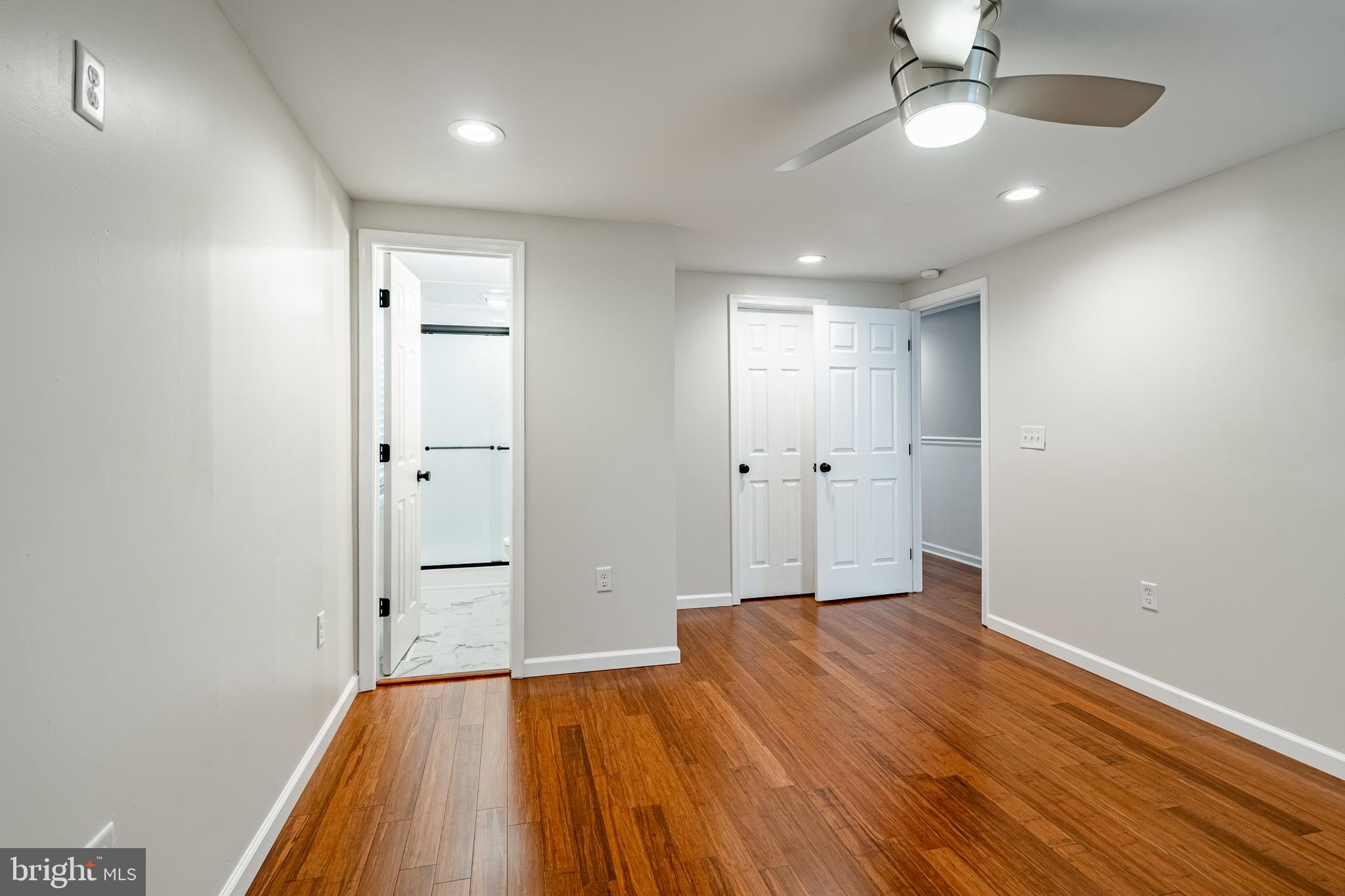 PELHAM GREEN - Residential
