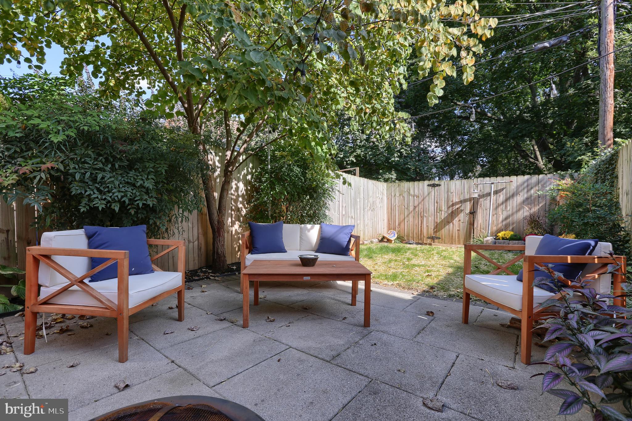 WEST END OF CITY - Residential