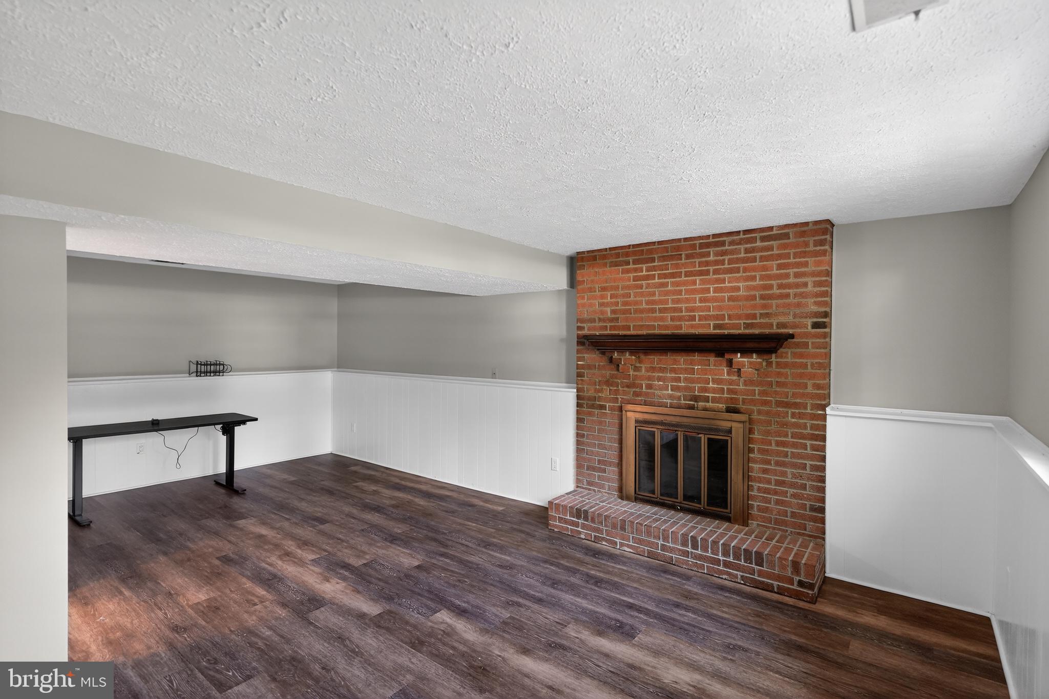 3079 DORSEY COURT