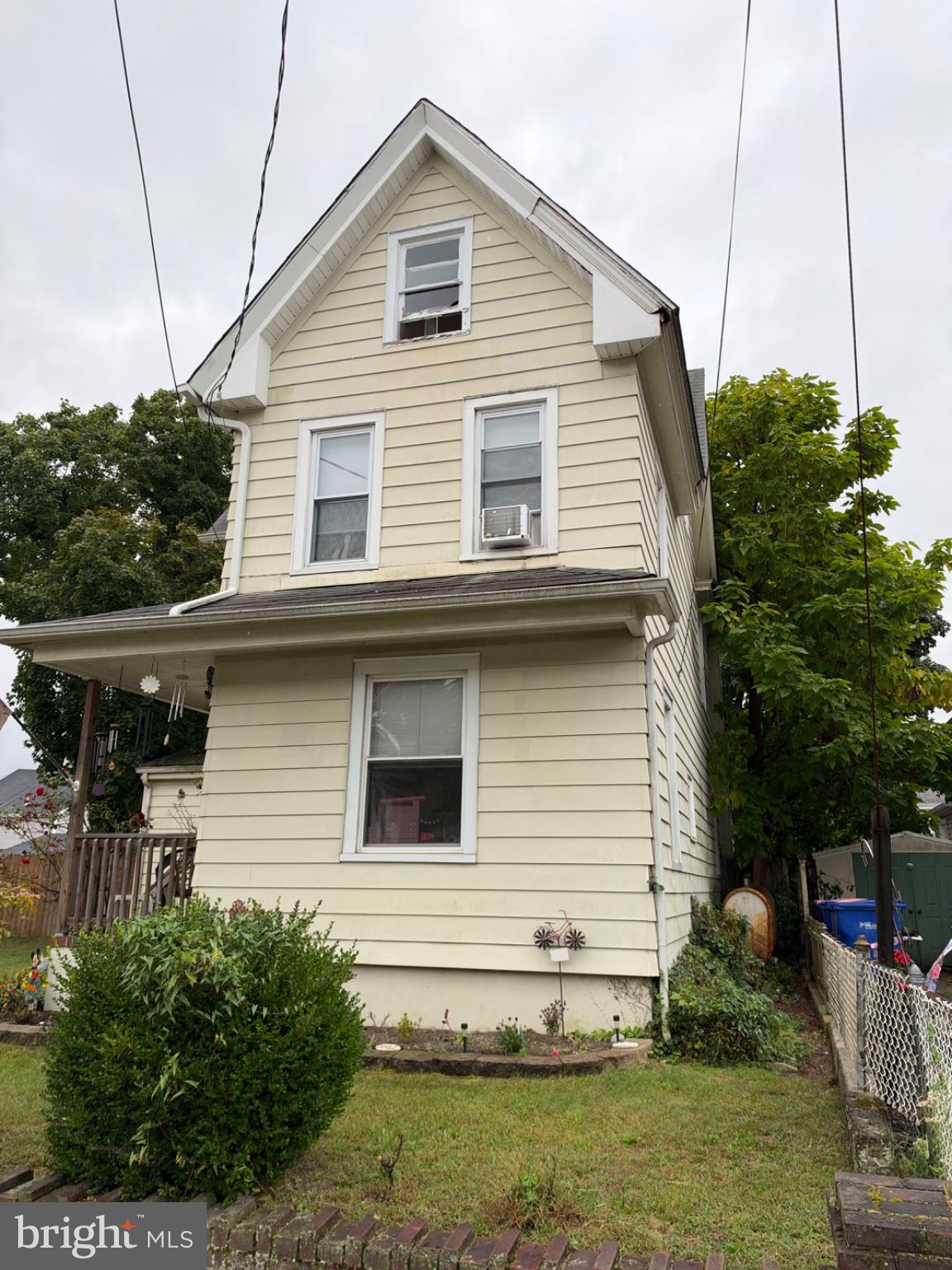 225 MAURICE STREET