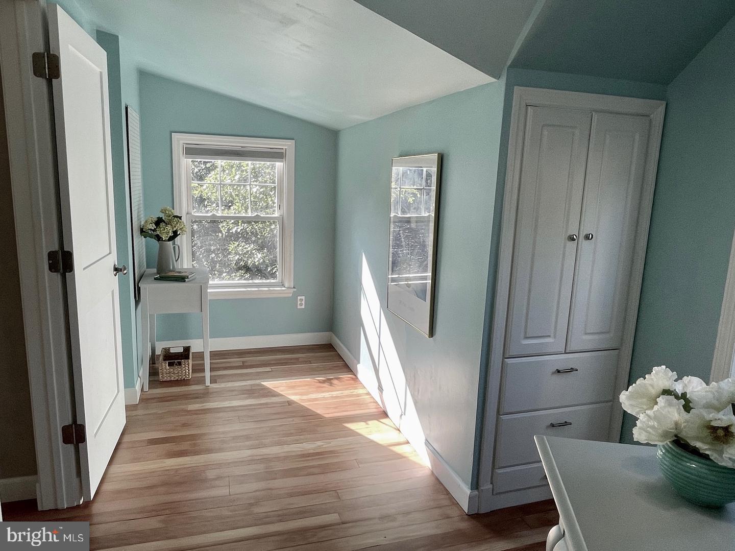 REGULARS - Residential