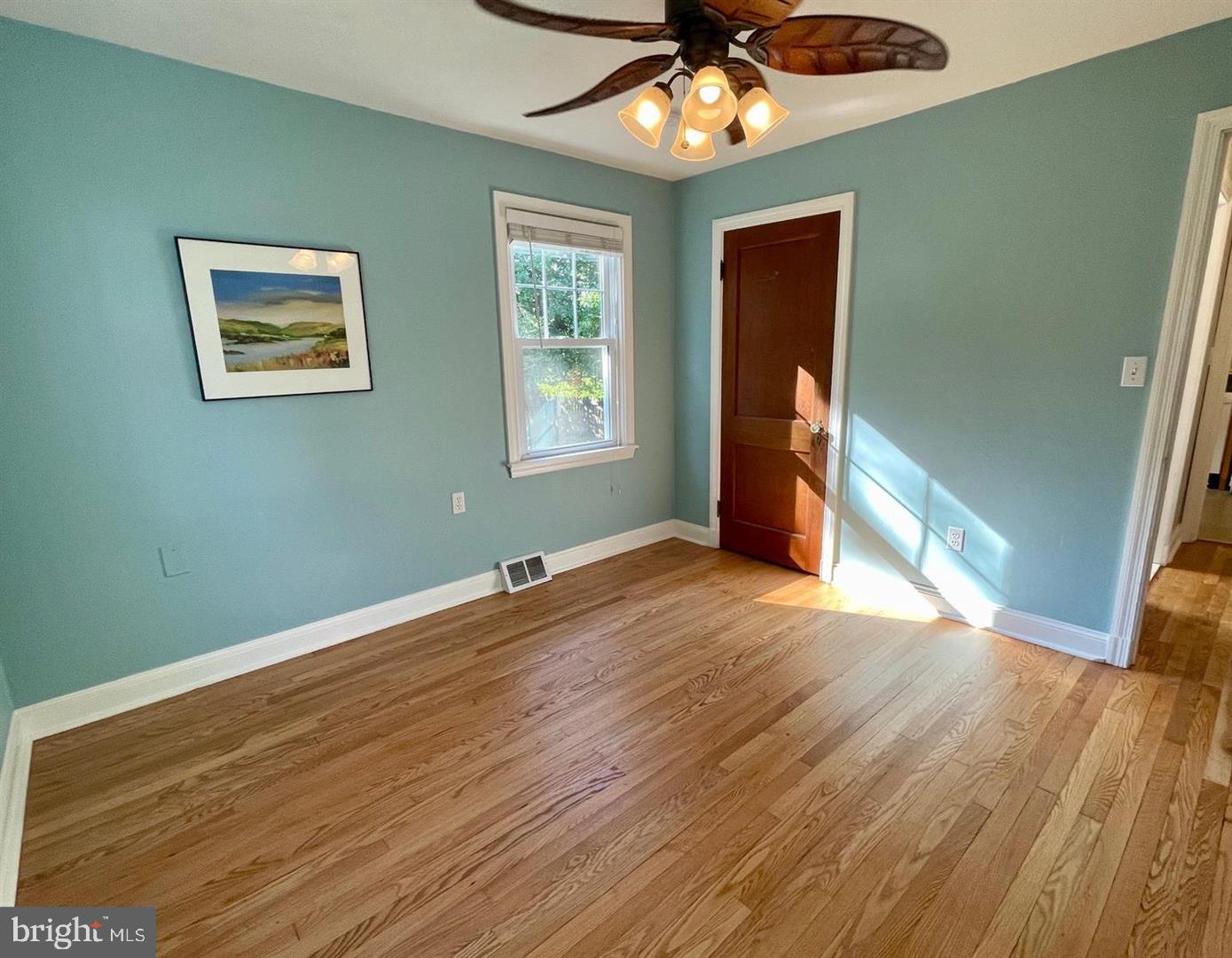 REGULARS - Residential