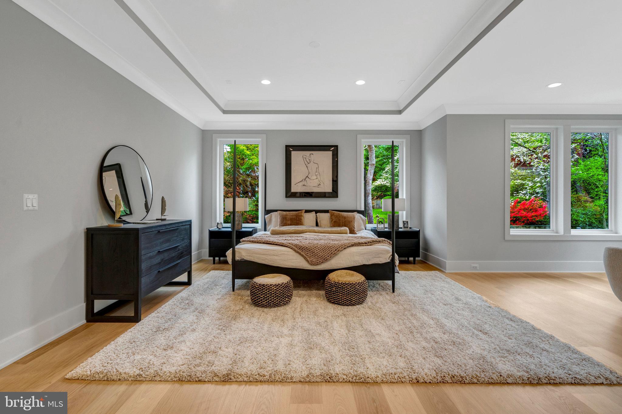 BROYHILL CREST - Residential