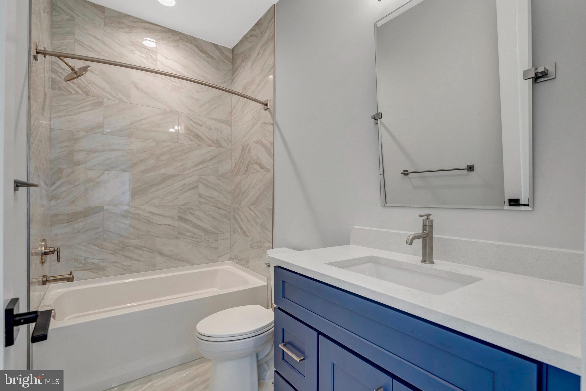 BROYHILL CREST - Residential