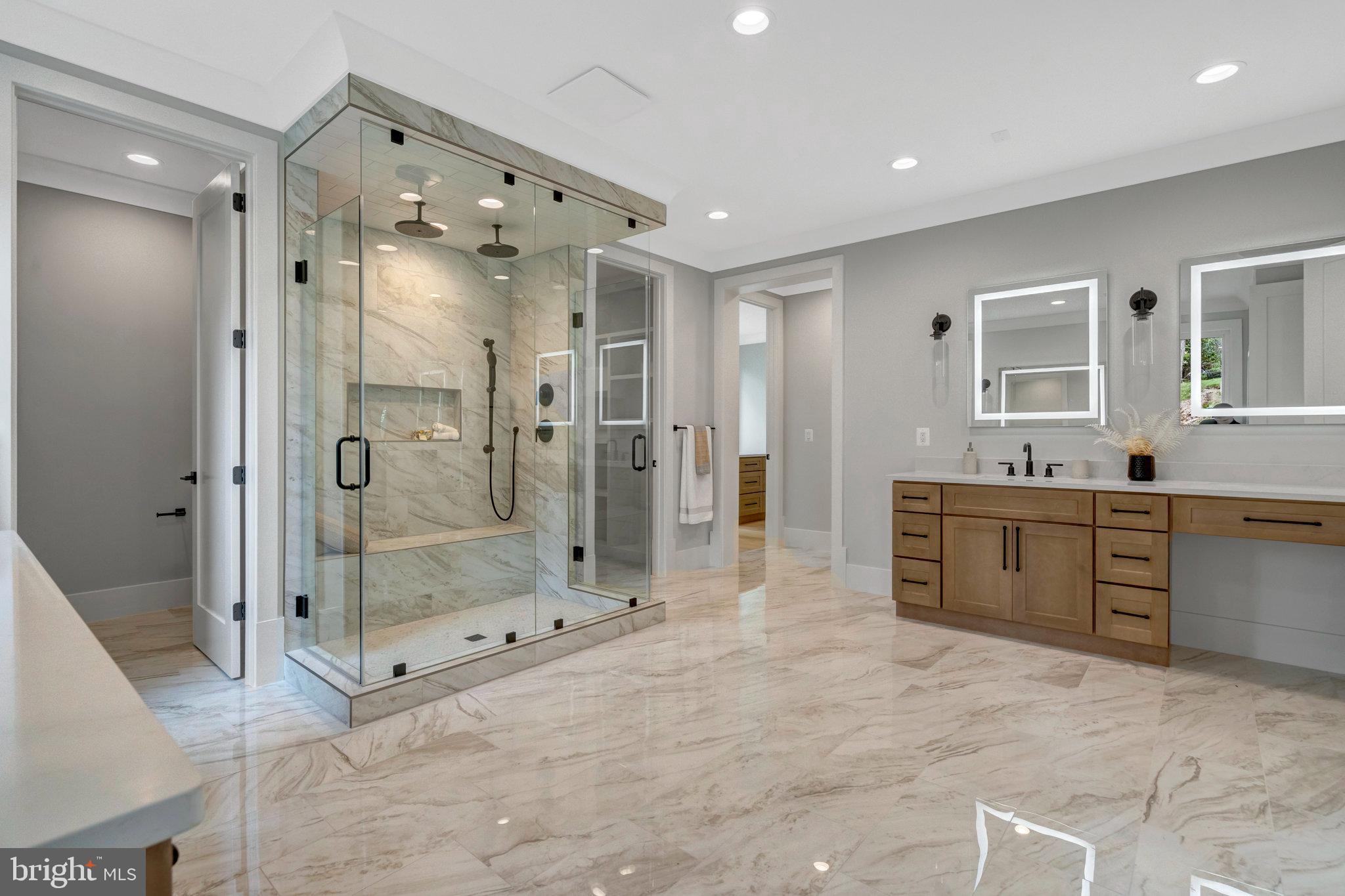 BROYHILL CREST - Residential