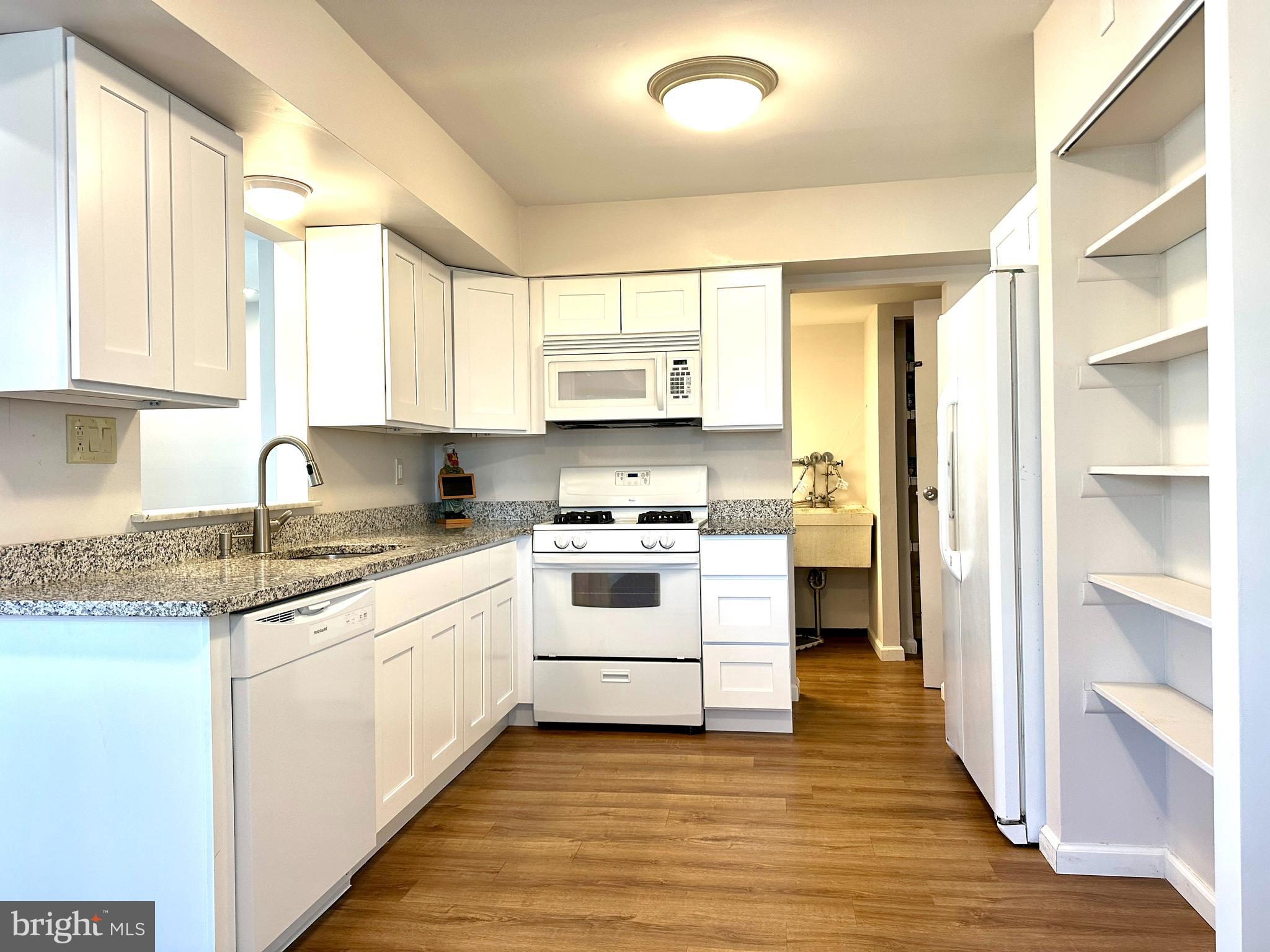 NESHAMINY VALLEY - Residential