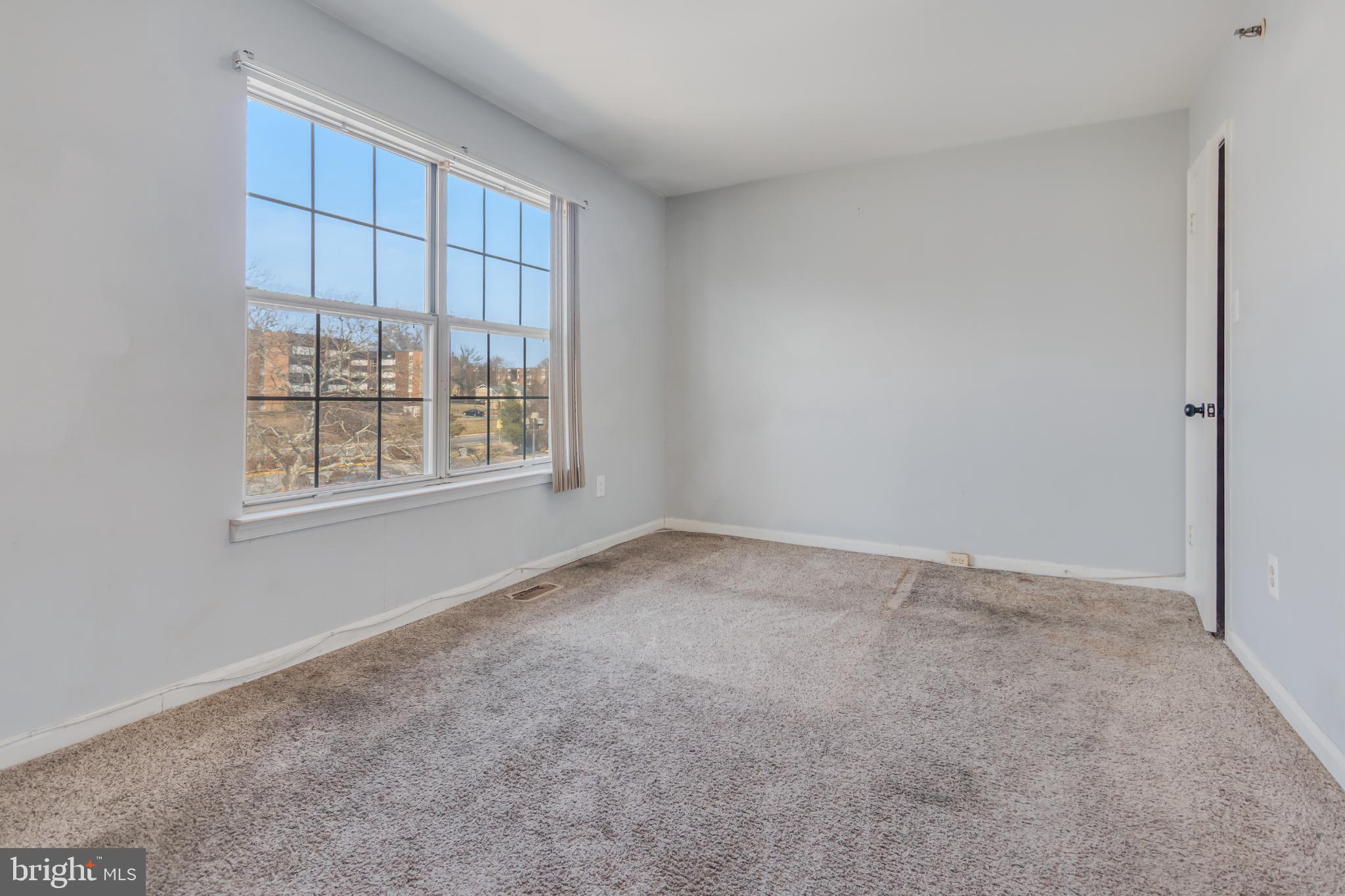 THE TOWNS AT WALKER MILL - Residential