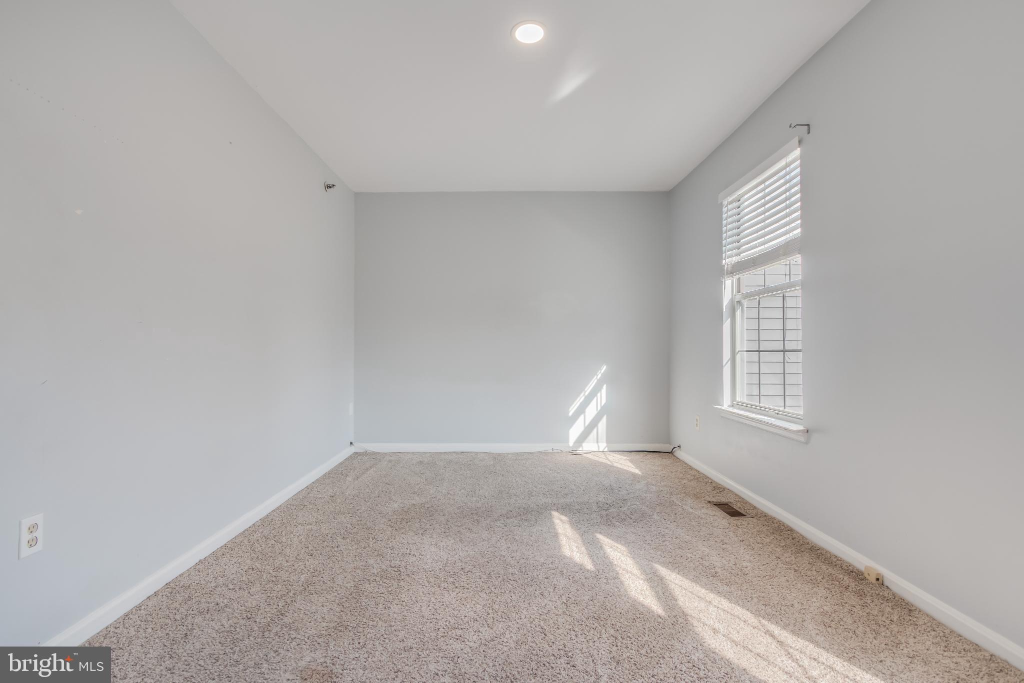 THE TOWNS AT WALKER MILL - Residential