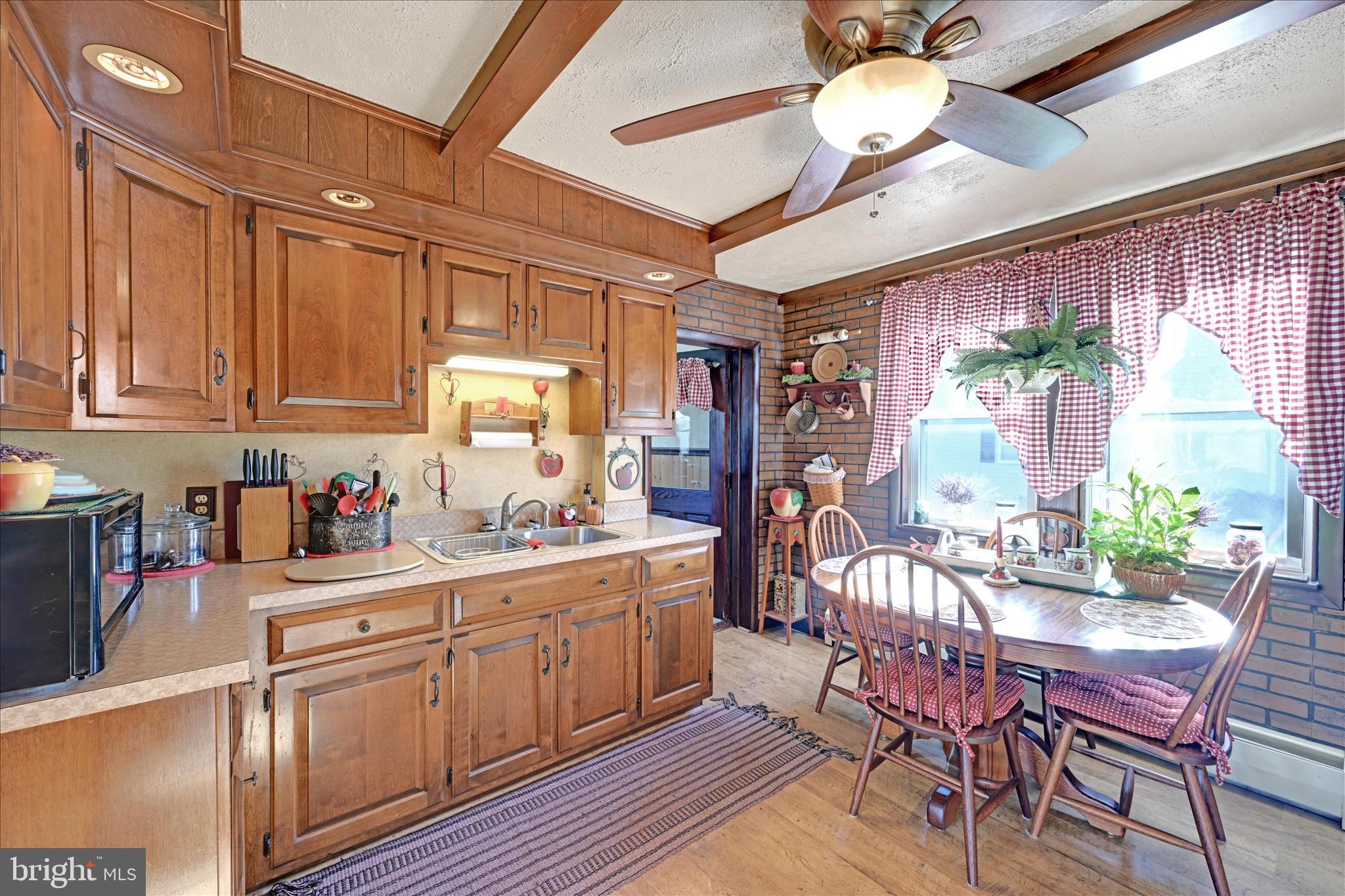 HYDE PARK - Residential