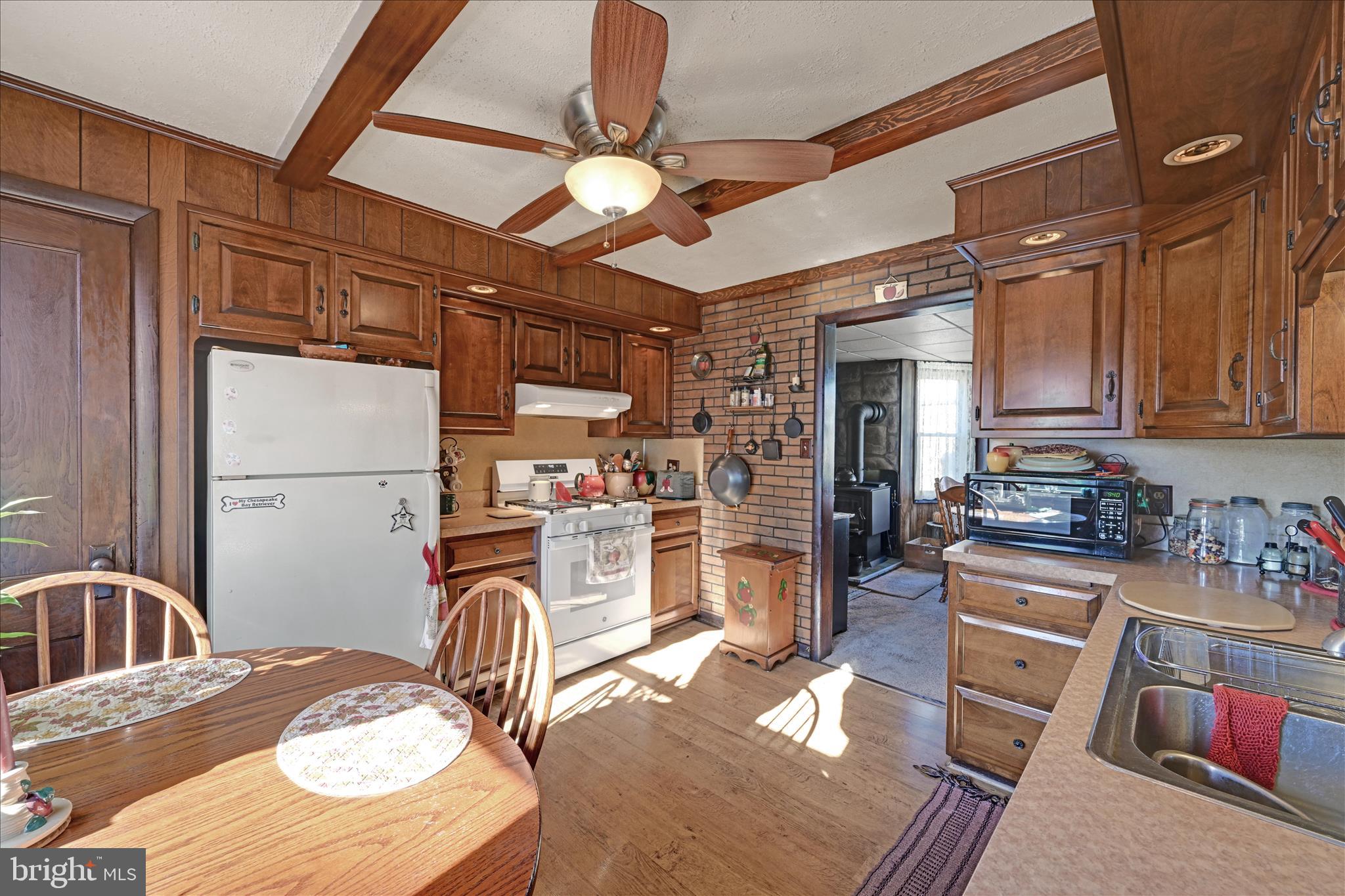 HYDE PARK - Residential