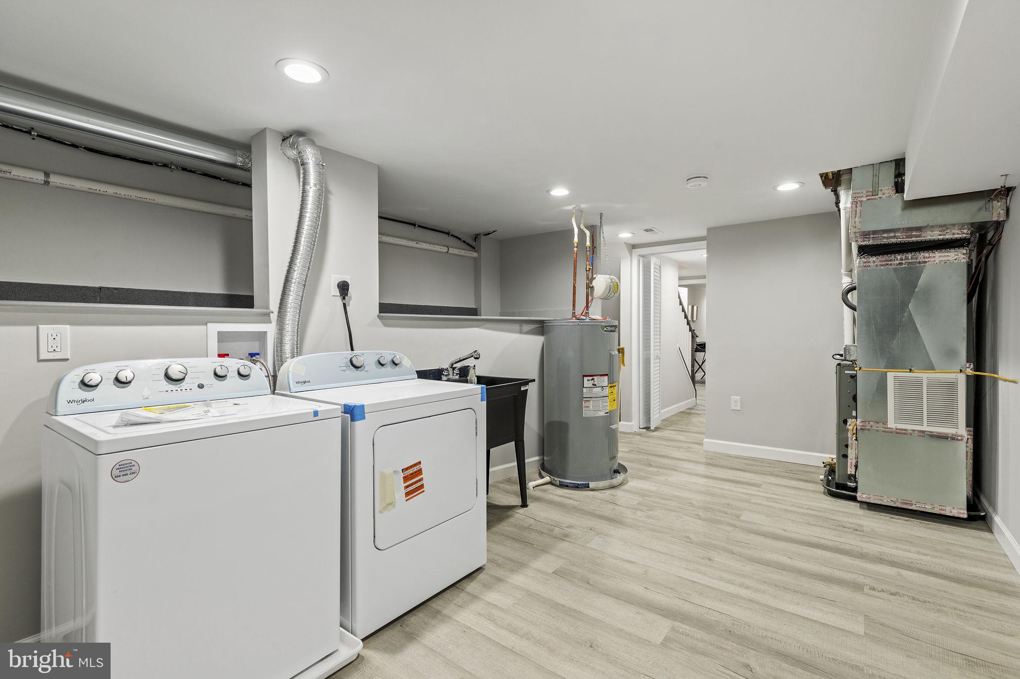 BROADWAY EAST - Residential