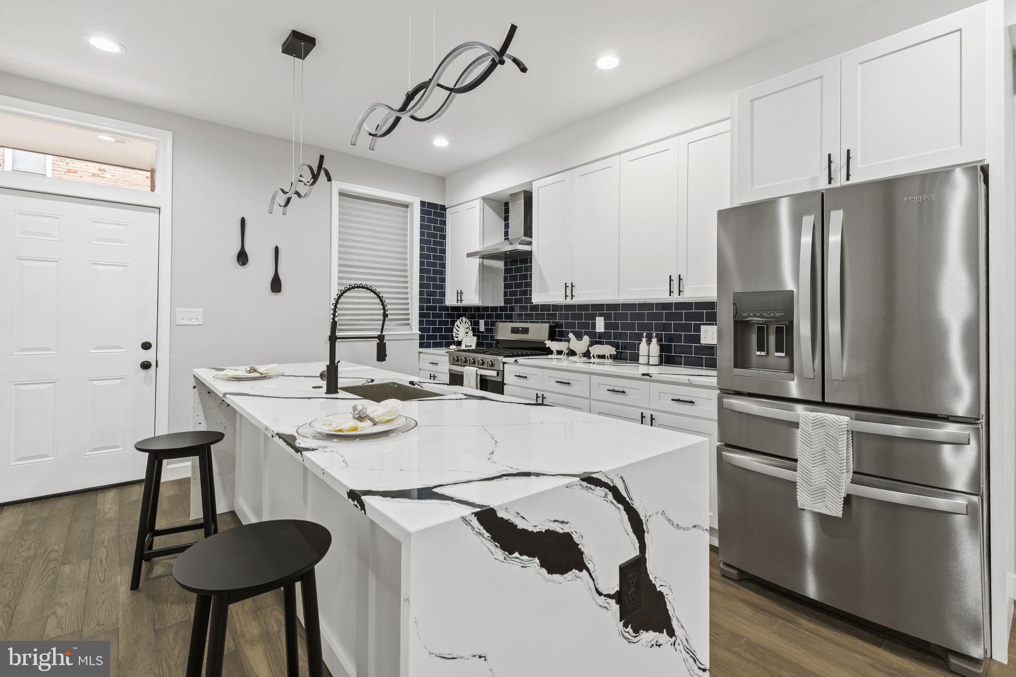 BROADWAY EAST - Residential