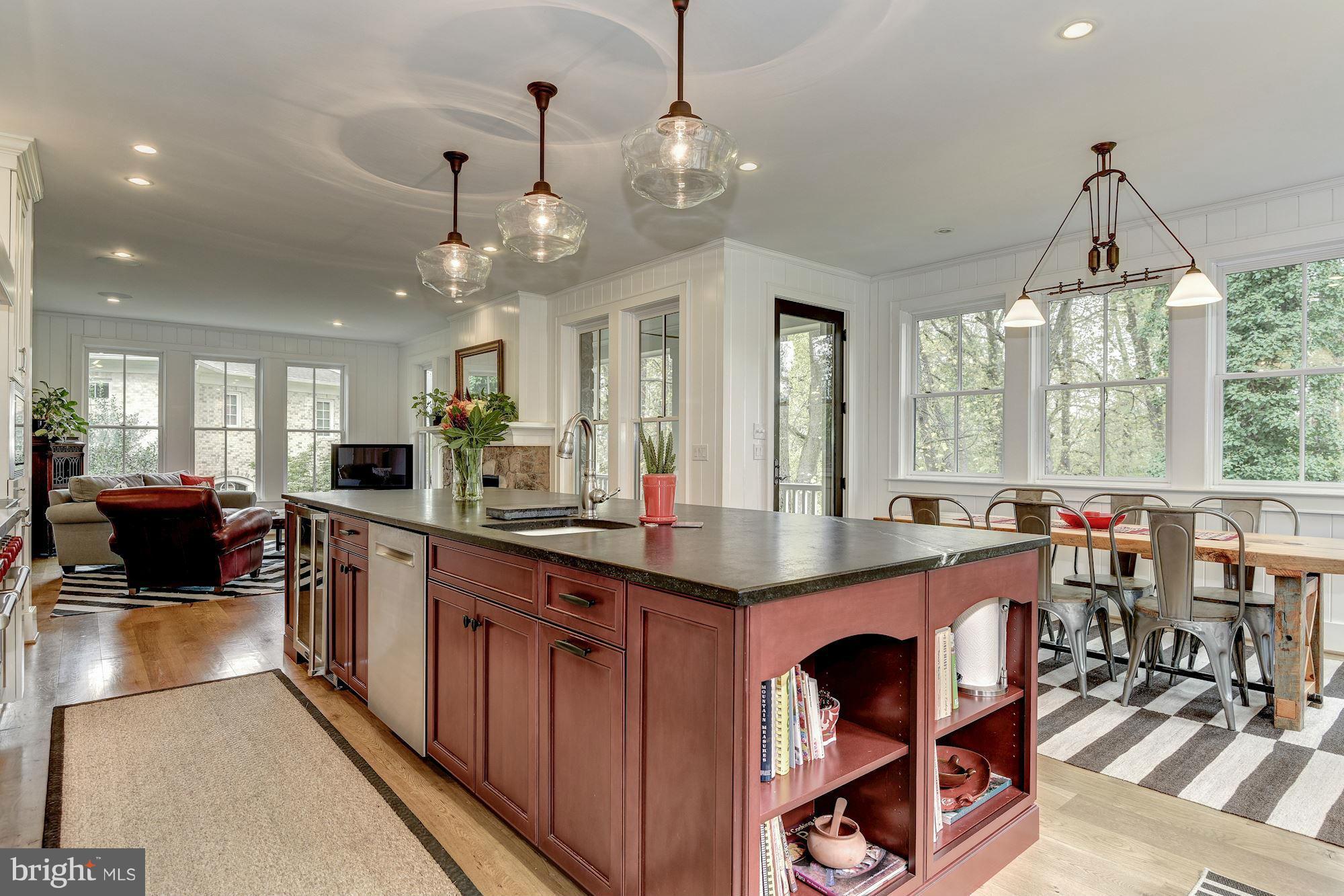 DOVER BALMORAL RIVERWOOD - Residential