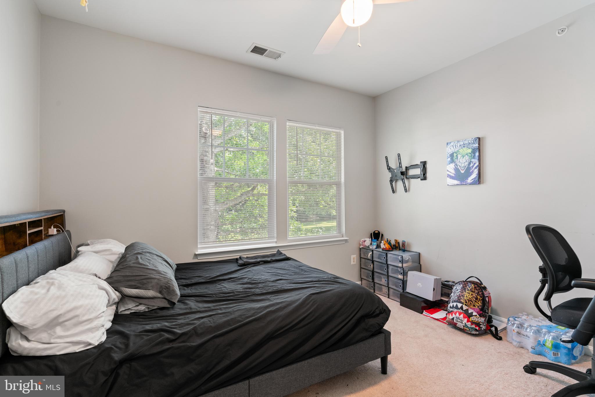 MEADOWS AT MORRIS FARM - Residential Lease