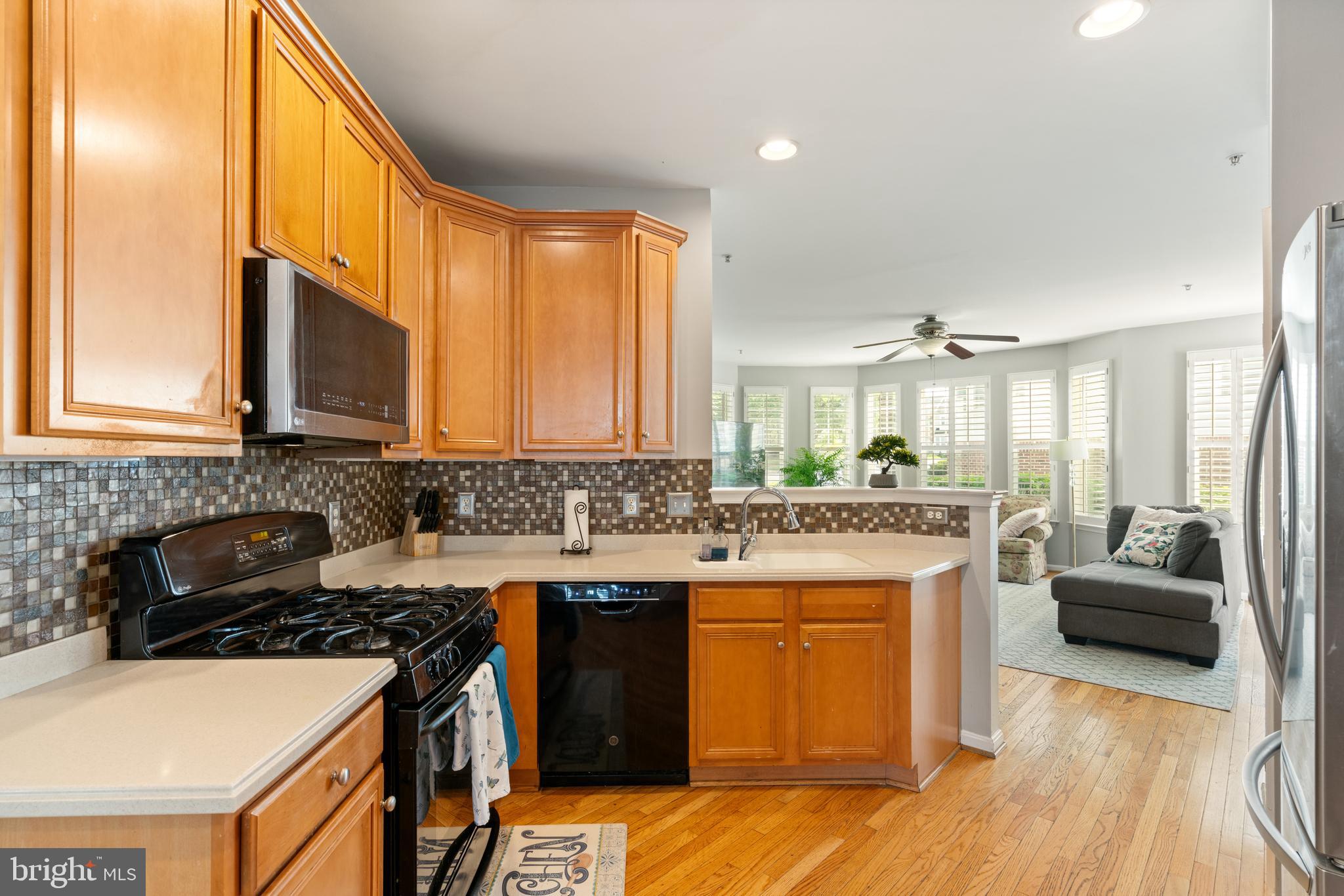 MEADOWS AT MORRIS FARM - Residential Lease