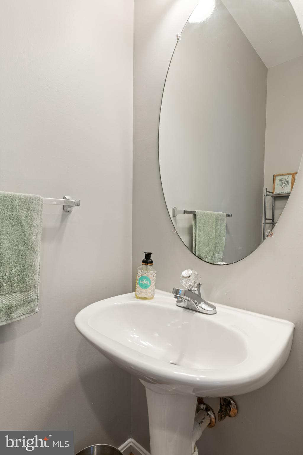 MEADOWS AT MORRIS FARM - Residential Lease