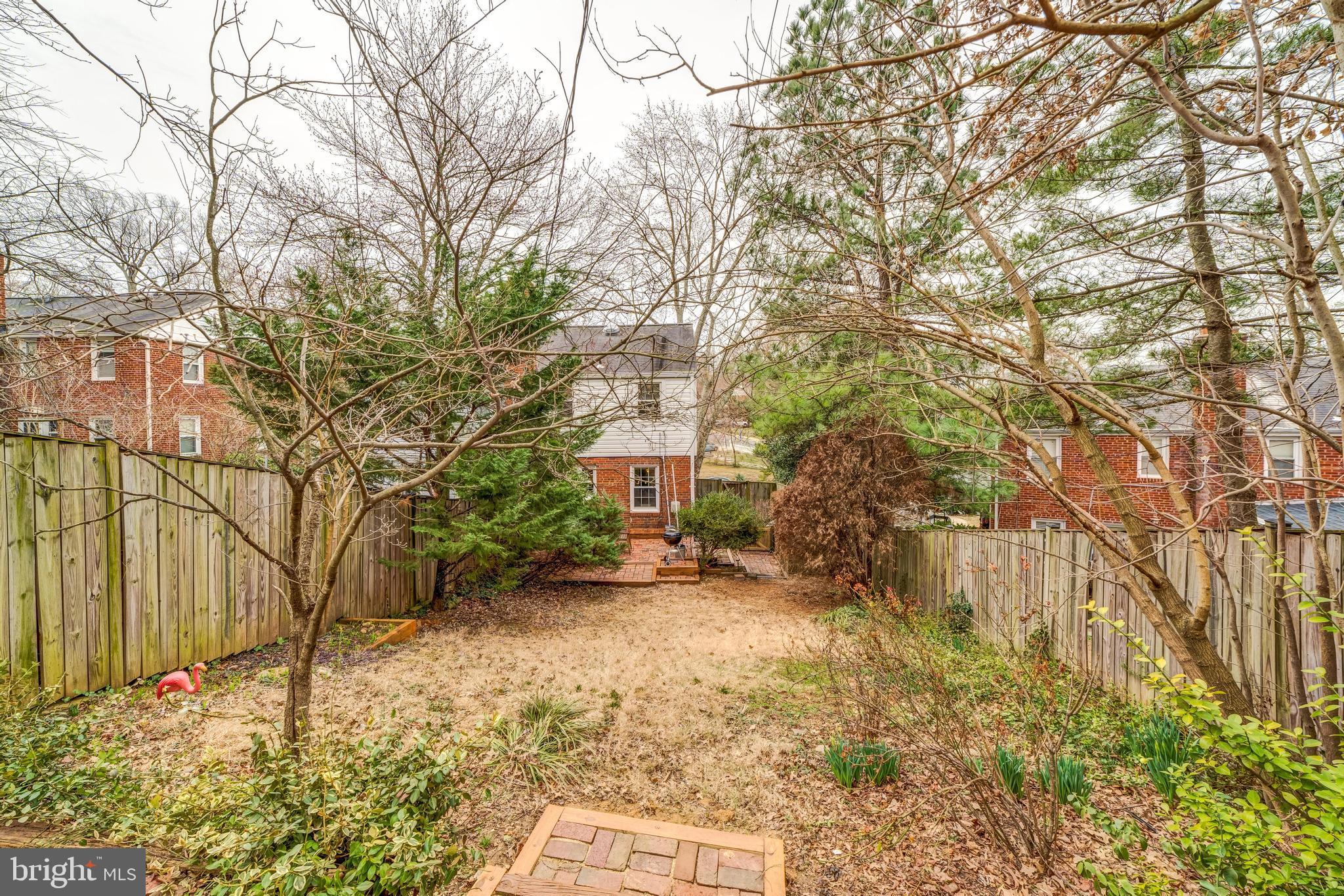 JEFFERSON MANOR - Residential