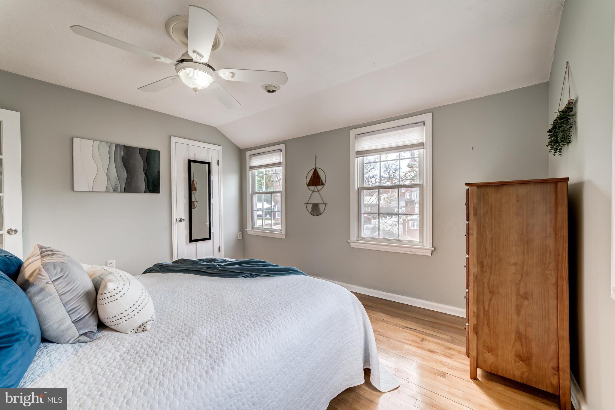 JEFFERSON MANOR - Residential