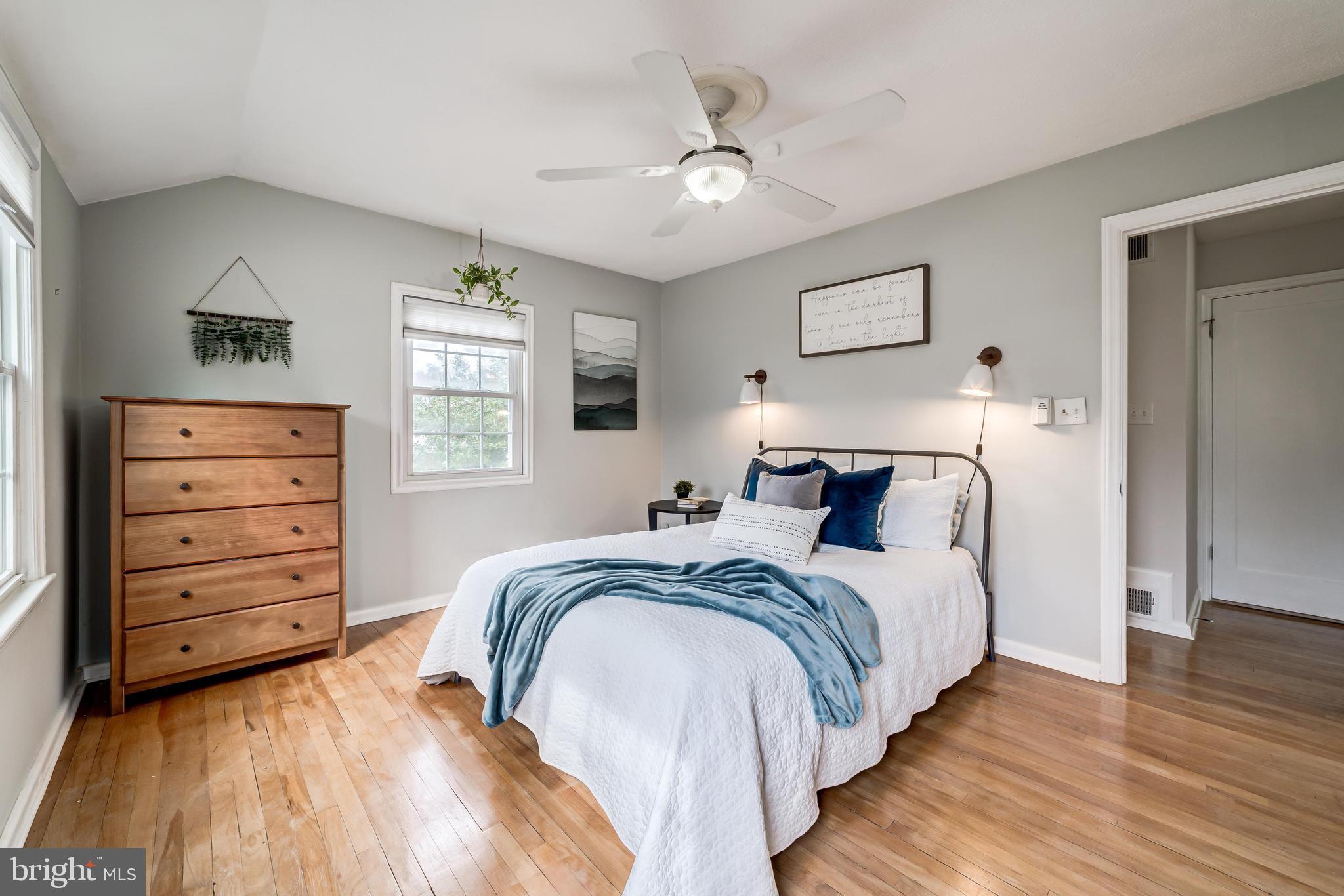 JEFFERSON MANOR - Residential