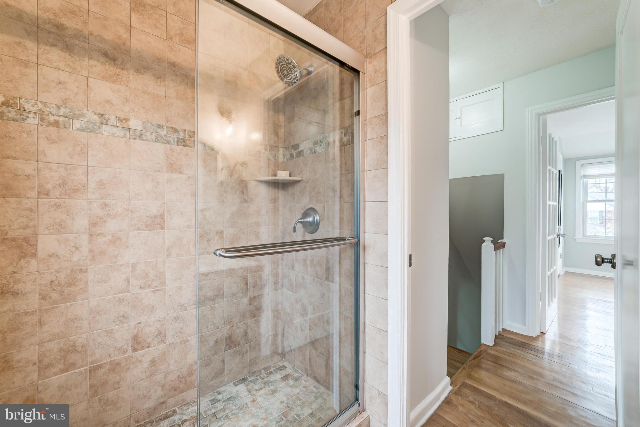 JEFFERSON MANOR - Residential