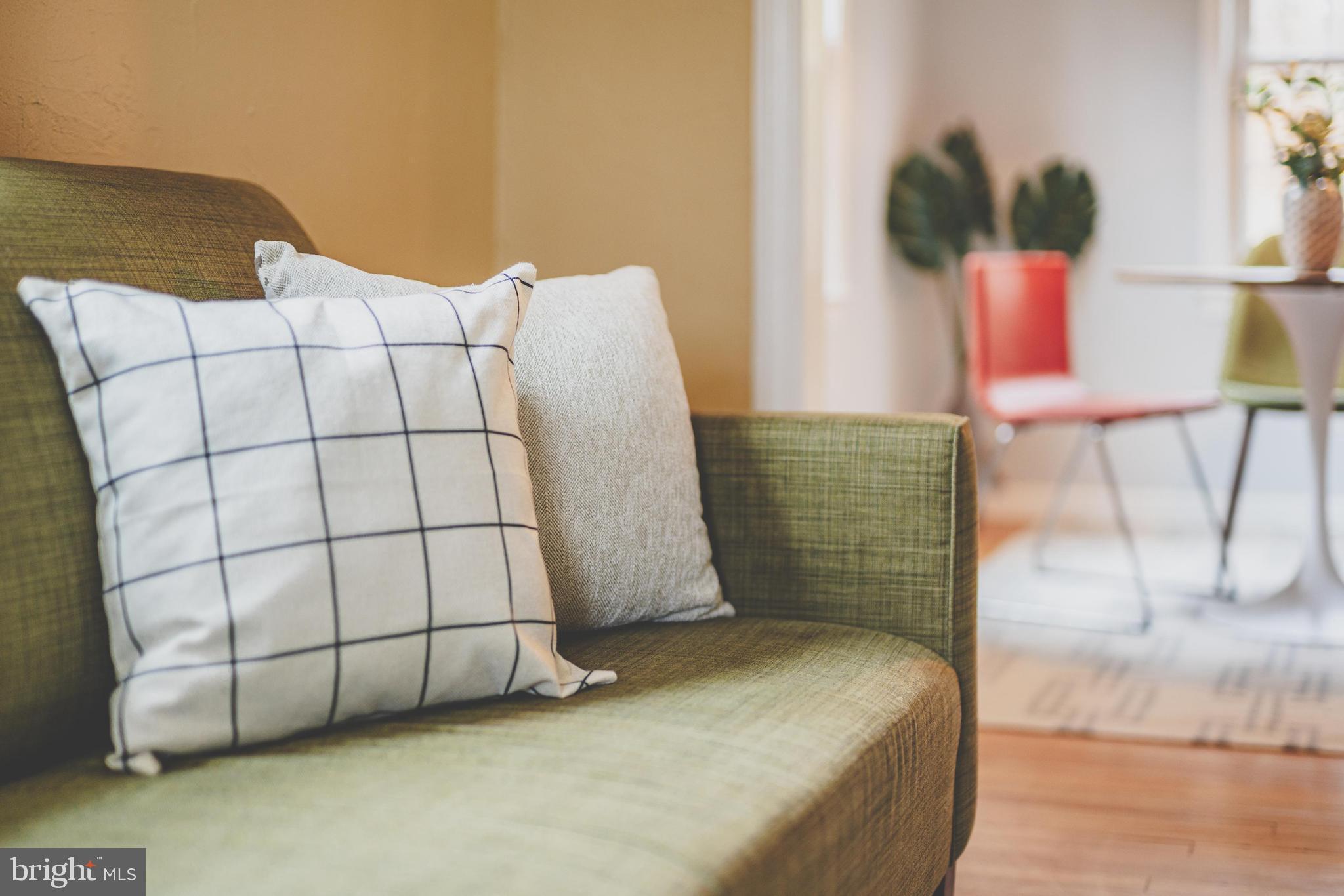 JEFFERSON MANOR - Residential