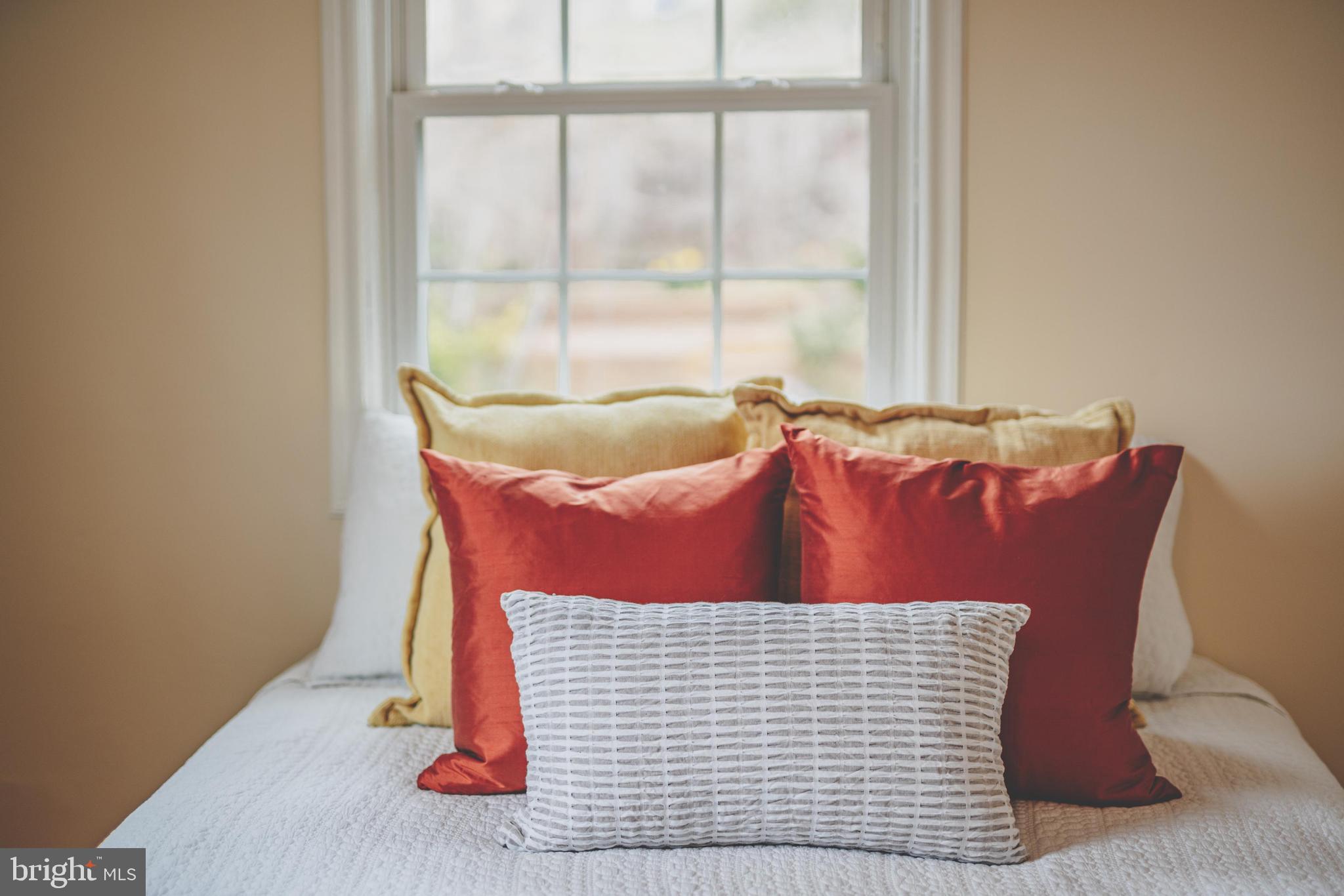 JEFFERSON MANOR - Residential