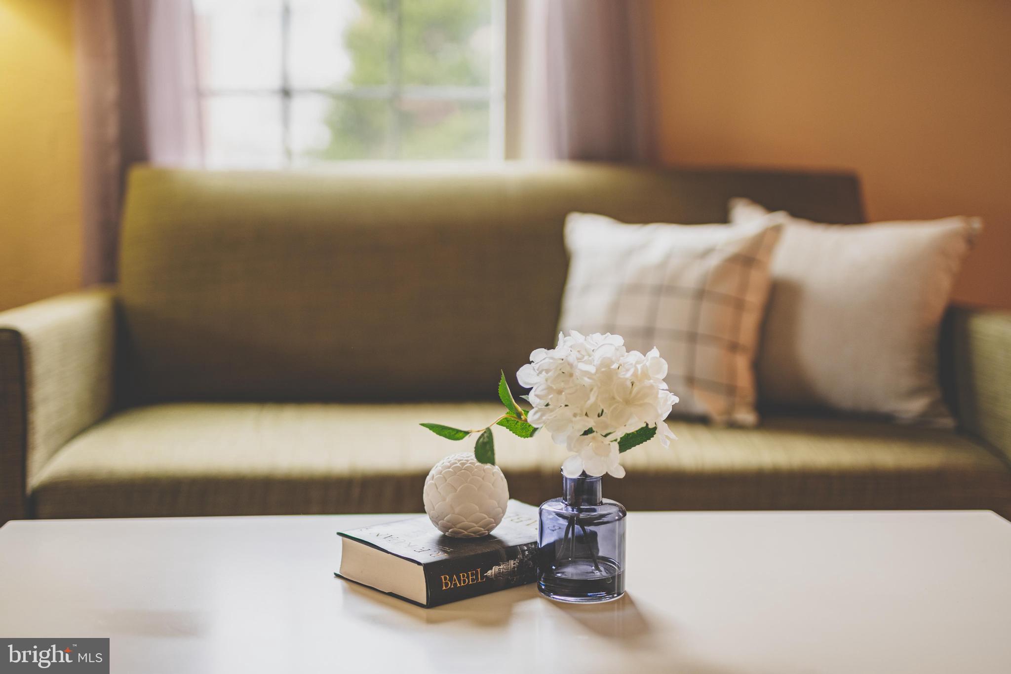 JEFFERSON MANOR - Residential