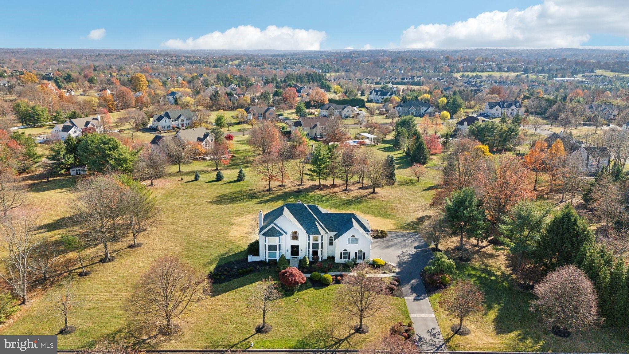 HILLCREST MDWS - Residential