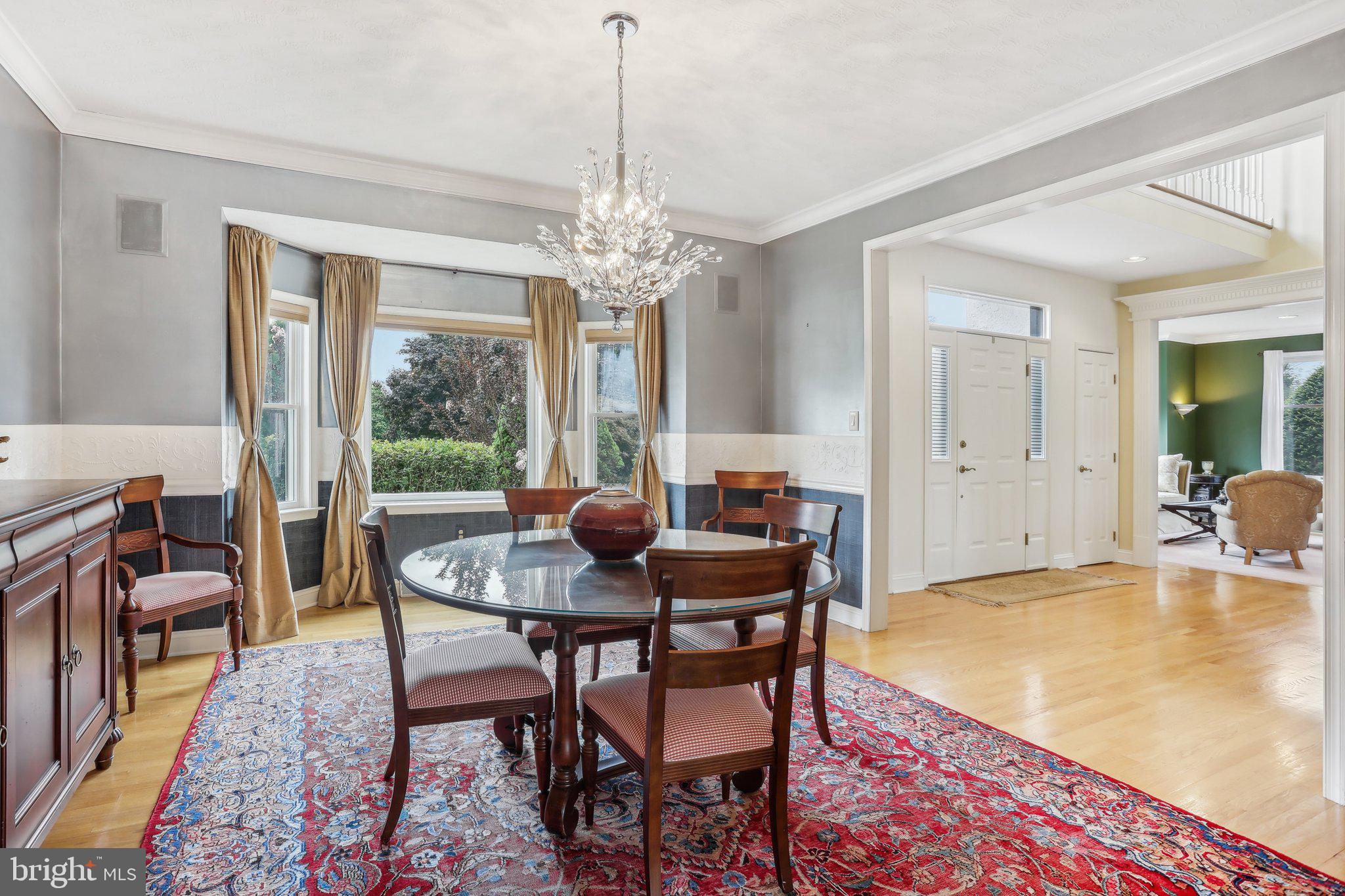 HILLCREST MDWS - Residential