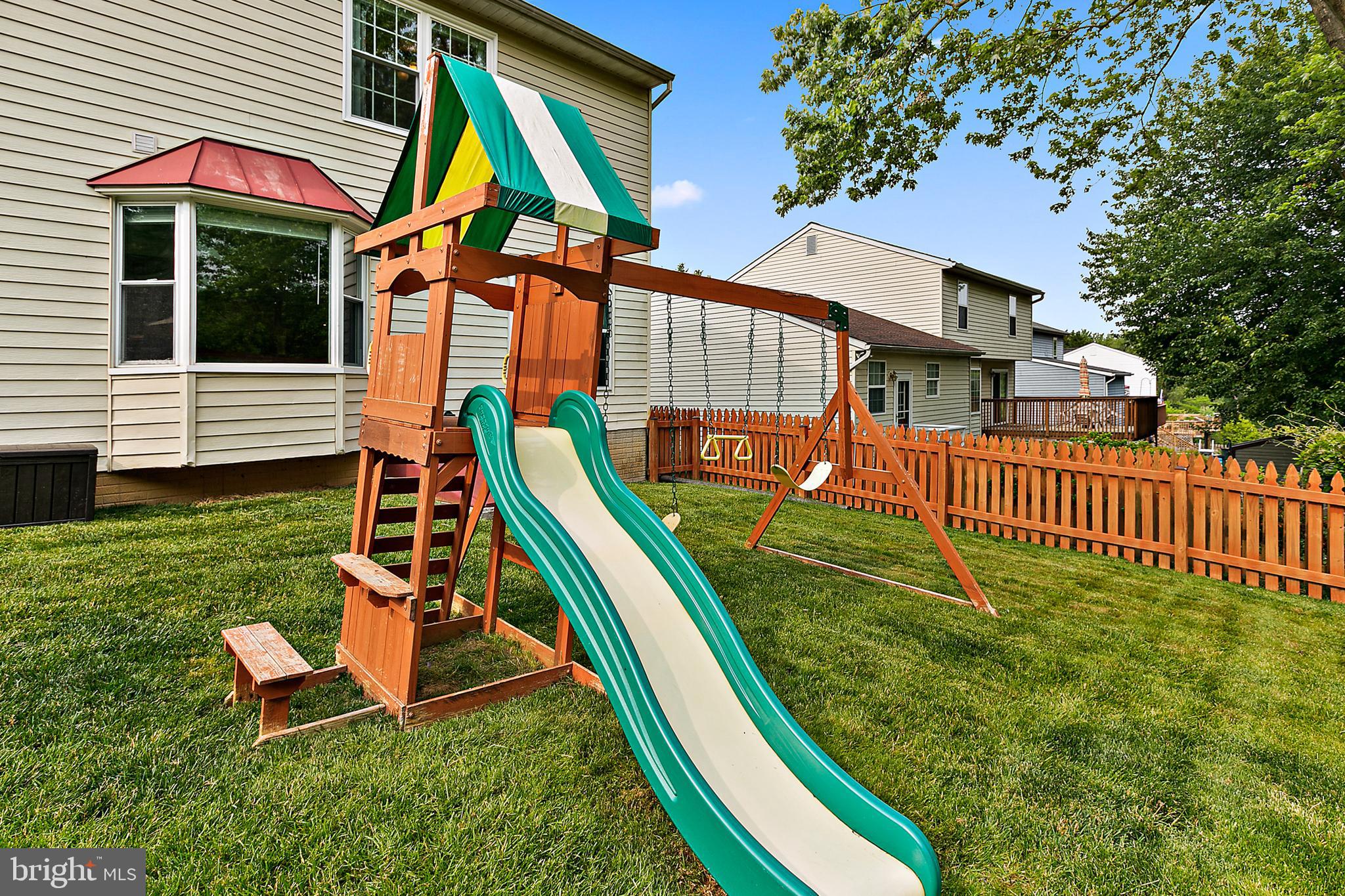 ROBERTS FIELD - Residential