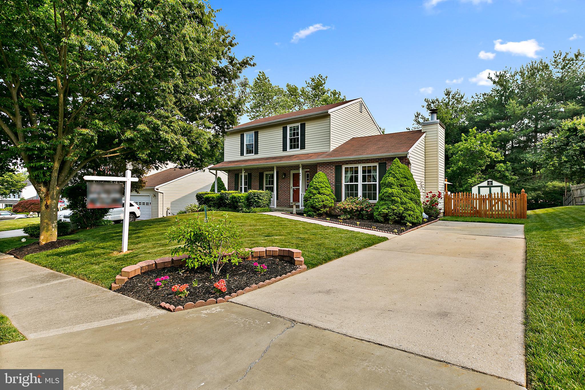 ROBERTS FIELD - Residential