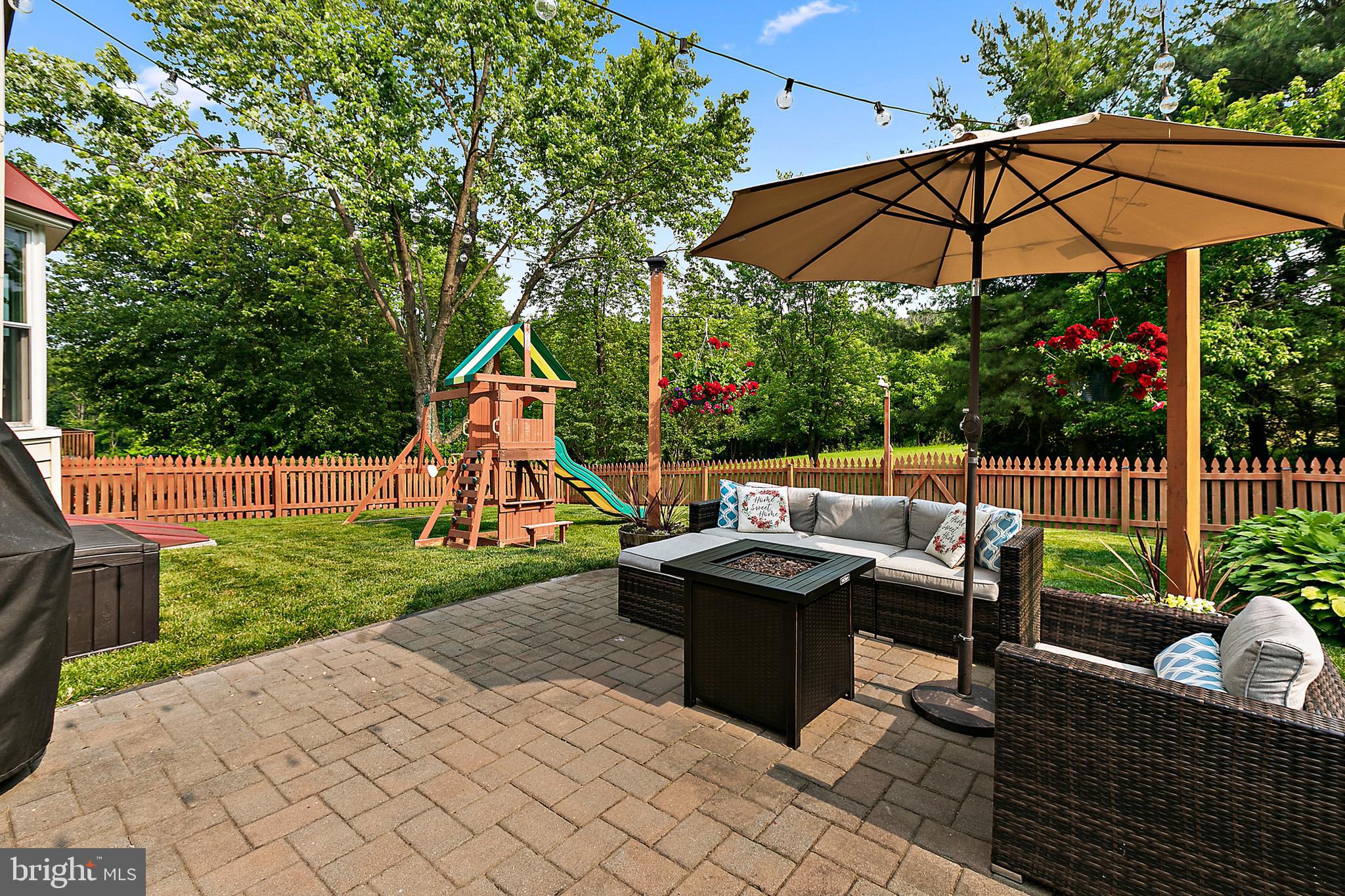 ROBERTS FIELD - Residential