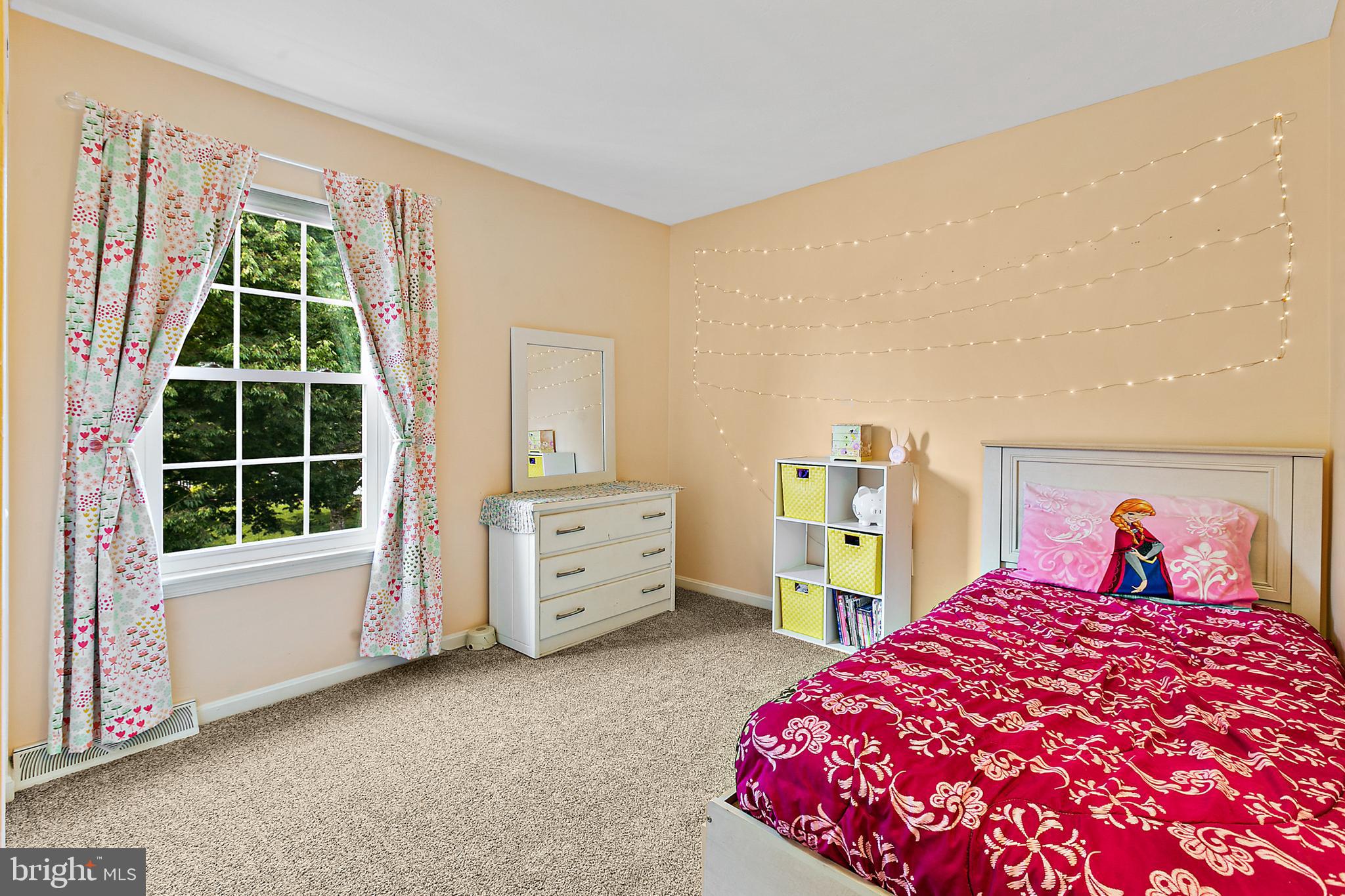 ROBERTS FIELD - Residential