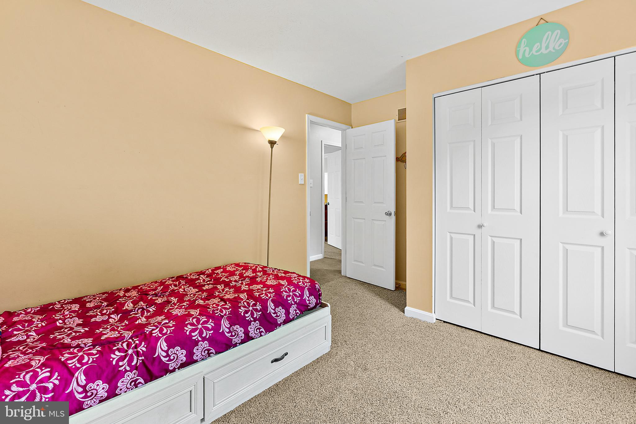 ROBERTS FIELD - Residential