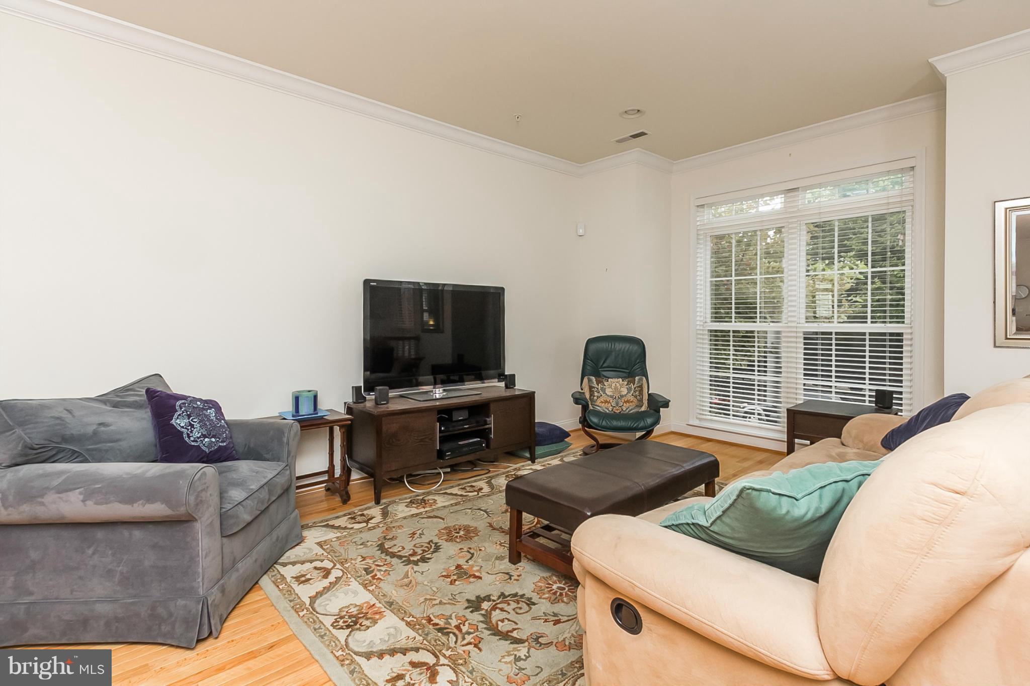 CAMDEN CROSSING - Residential Lease