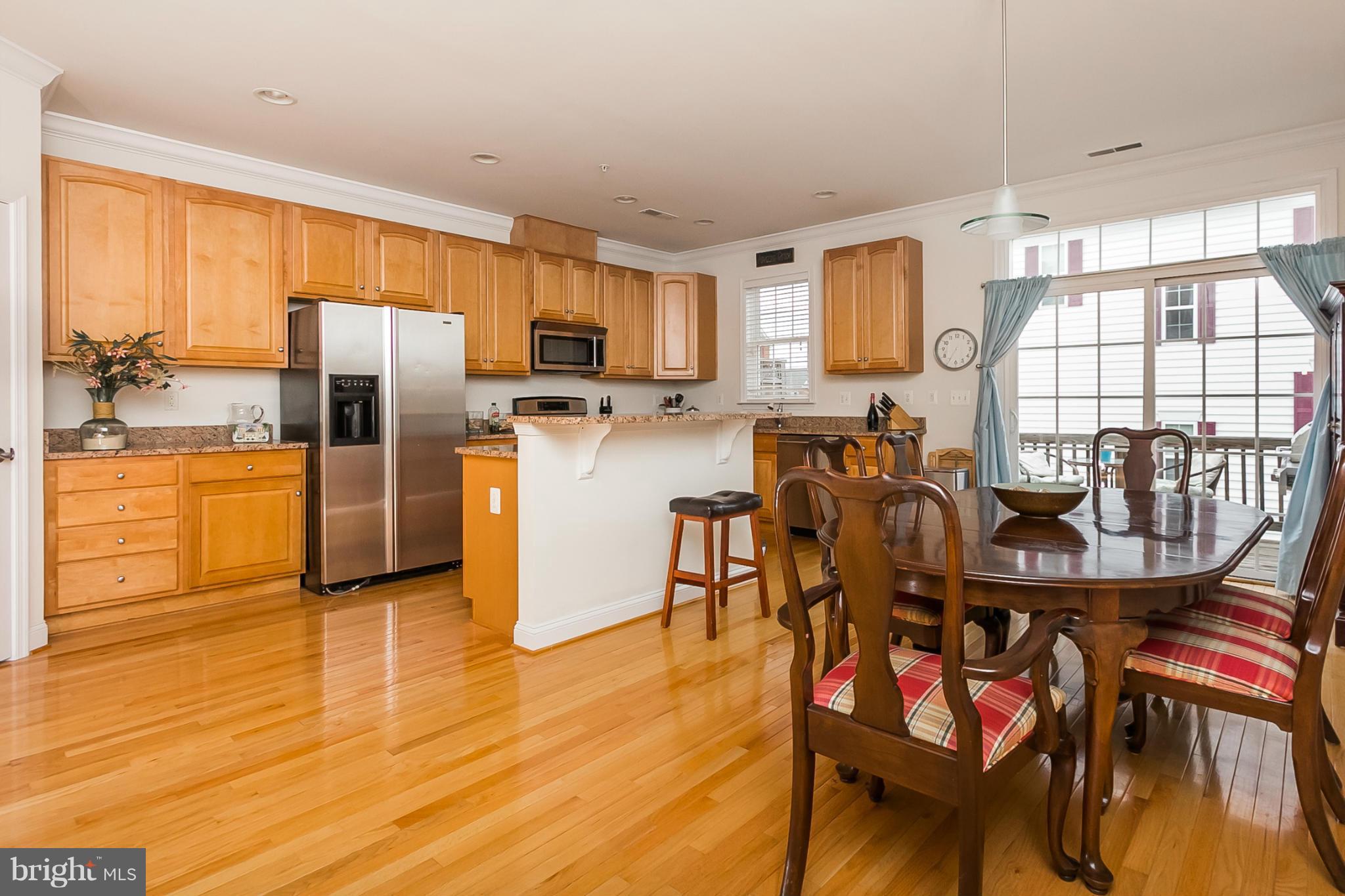 CAMDEN CROSSING - Residential Lease