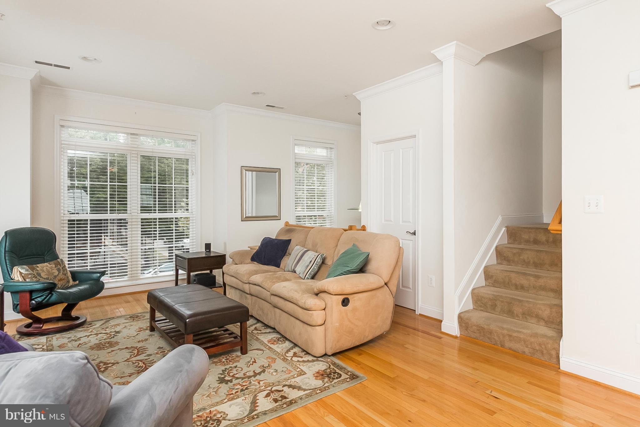 CAMDEN CROSSING - Residential Lease