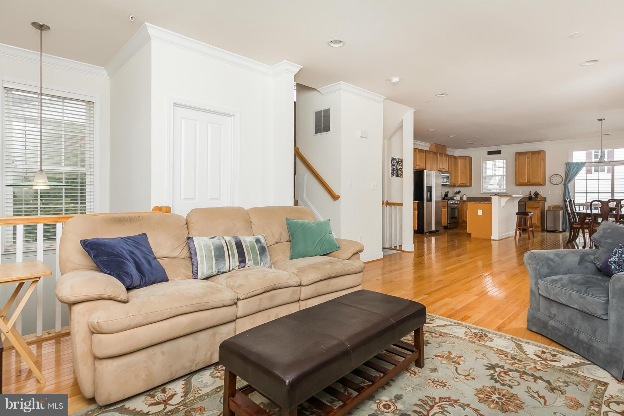 CAMDEN CROSSING - Residential Lease