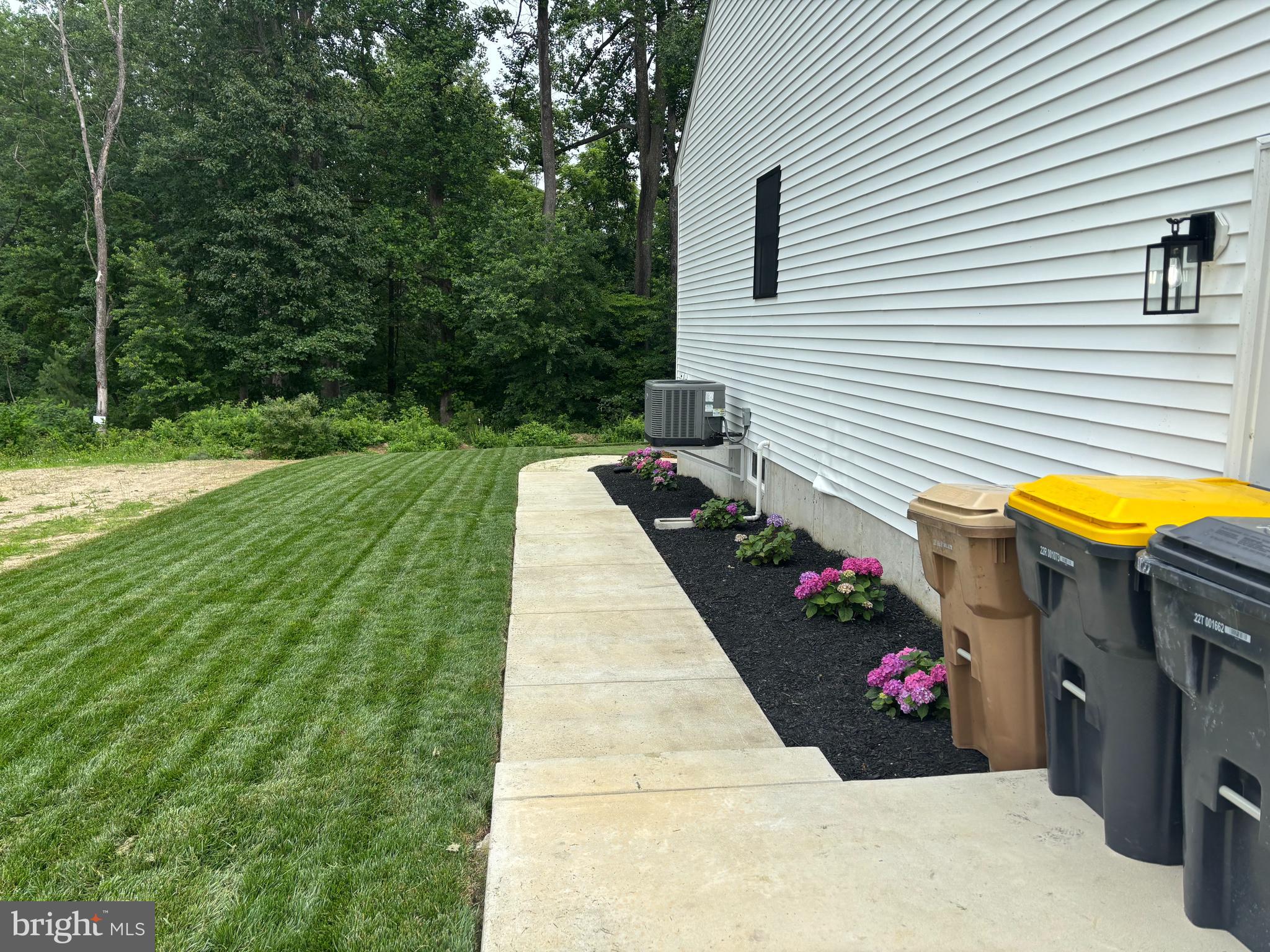 LIGHTHOUSE ESTATES - Residential