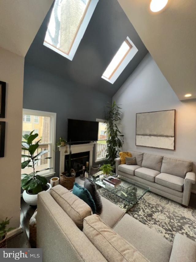 CHESTERFIELD - Residential Lease