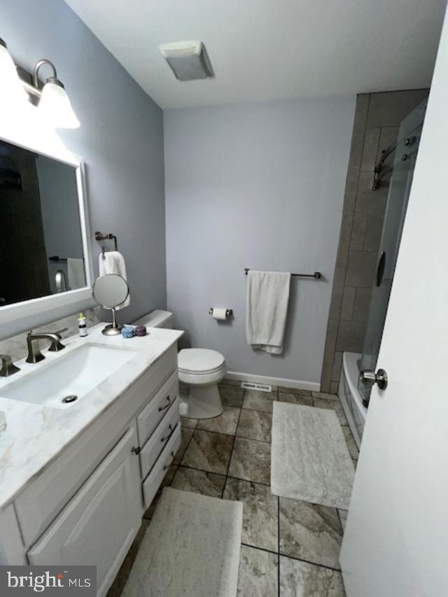 CHESTERFIELD - Residential Lease