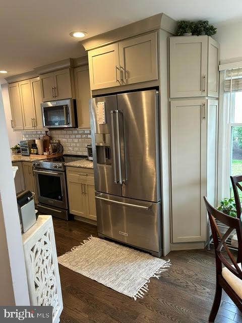 CHESTERFIELD - Residential Lease