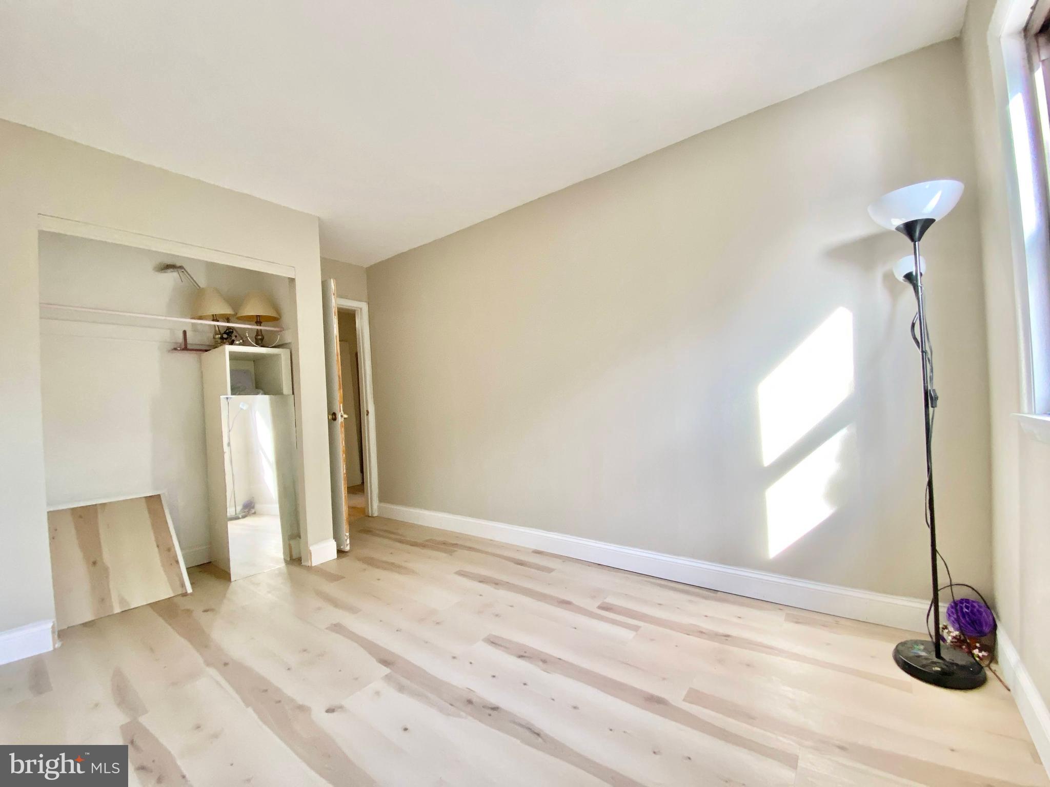 VALLEYBROOK - Residential Lease