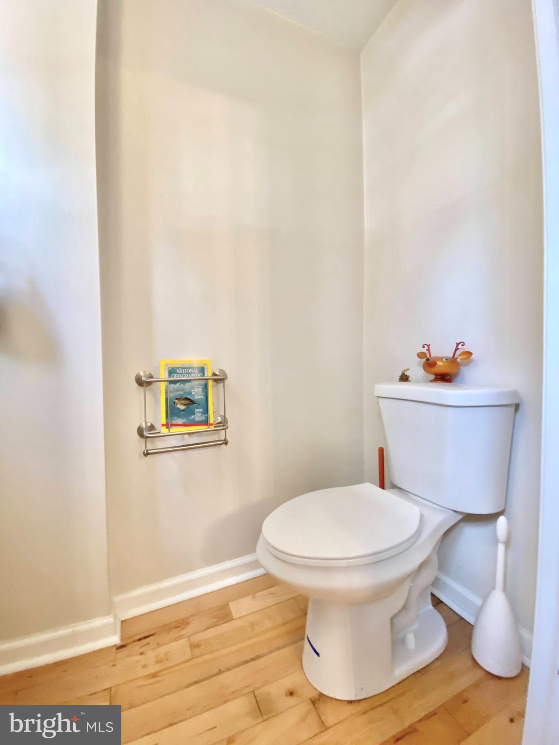 VALLEYBROOK - Residential Lease