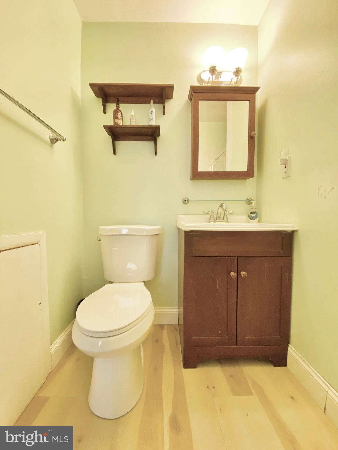 VALLEYBROOK - Residential Lease