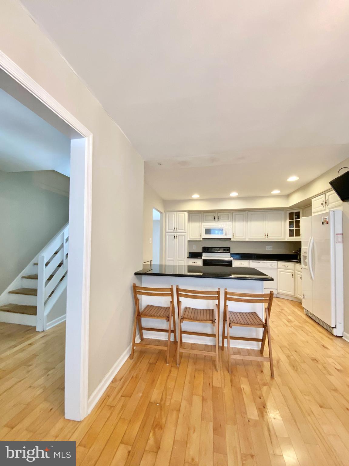 VALLEYBROOK - Residential Lease