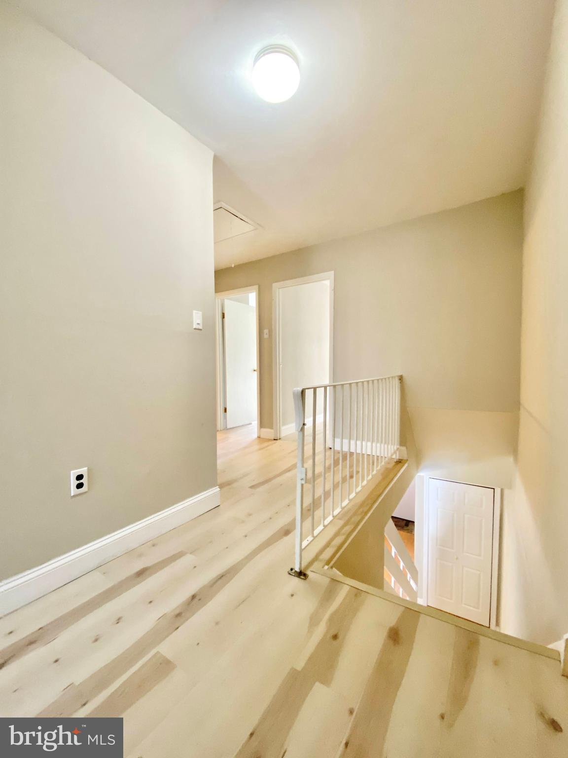 VALLEYBROOK - Residential Lease