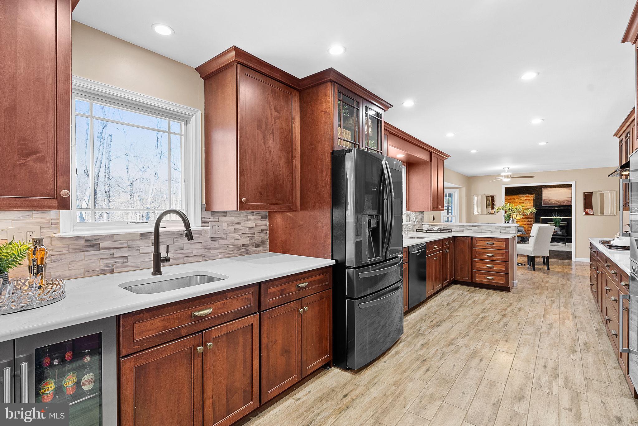 NORBECK KNOLLS - Residential