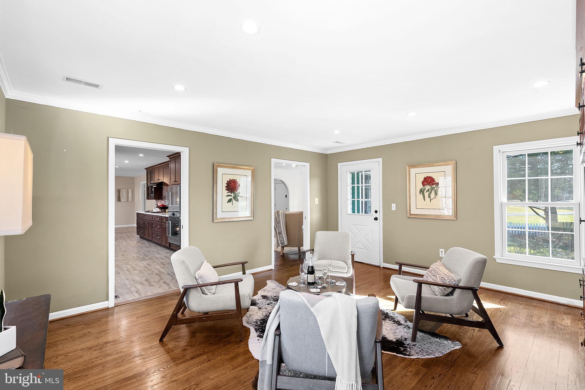 NORBECK KNOLLS - Residential